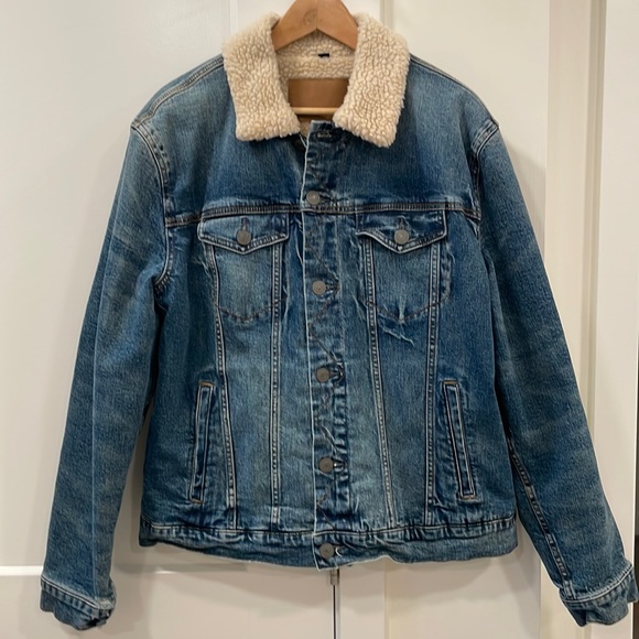 American eagle Sherpa Denim Jacket - Picture 1 of 7